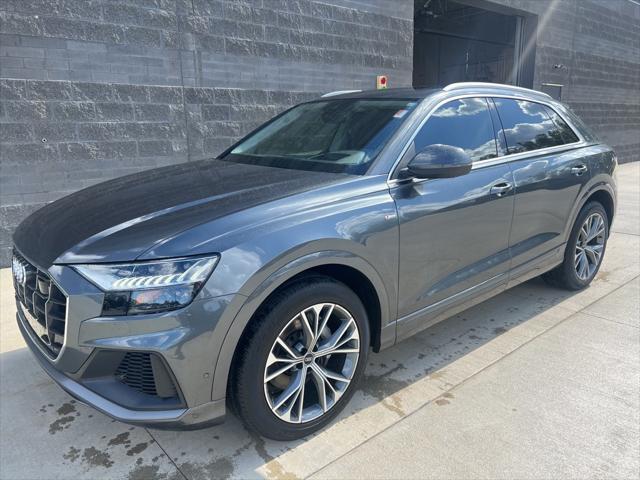 2022 audi q8 55 prestige