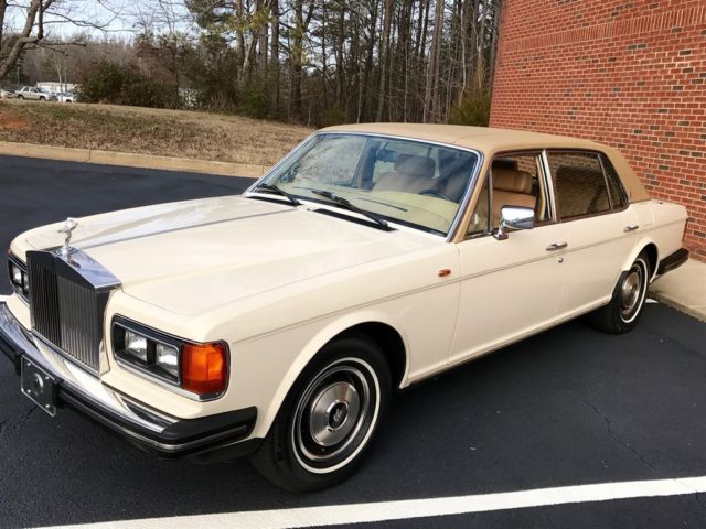 1985 rolls royce silver spur beige sedan 8 auto