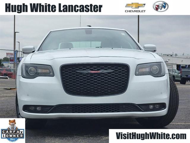 2023 chrysler 300 s