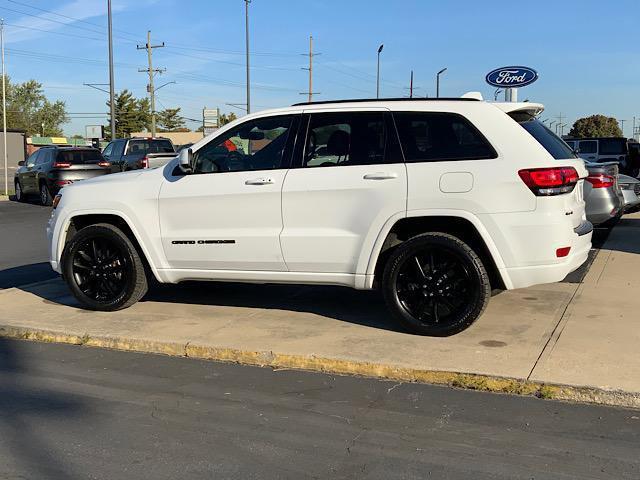 2020 jeep grand cherokee altitude