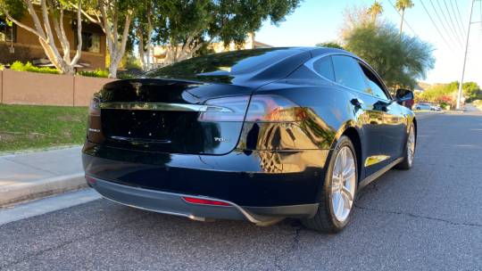 2016 Tesla Model S