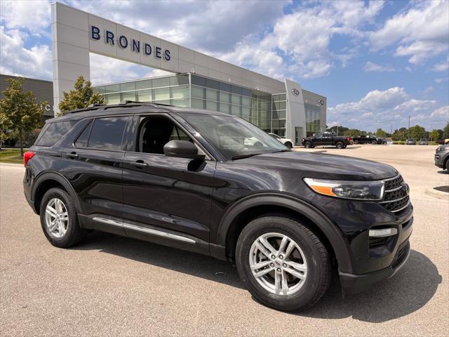 2022 ford explorer xlt