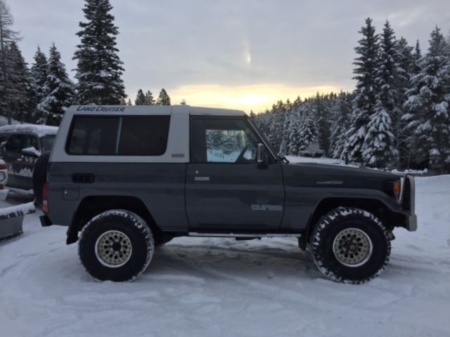 turbo diesel toyota land cruiser - similar to jeep land rover or nissan patrol