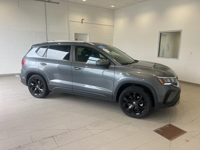 2022 volkswagen taos 1.5t se