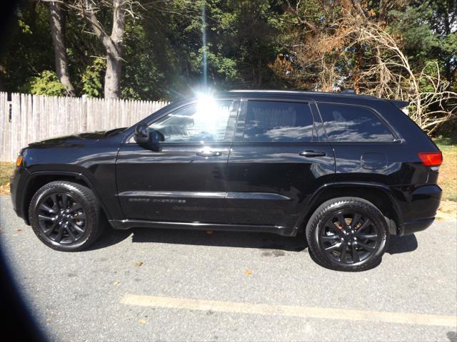 2021 jeep grand cherokee laredo