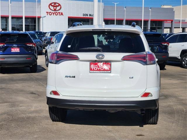 2017 toyota rav4 le