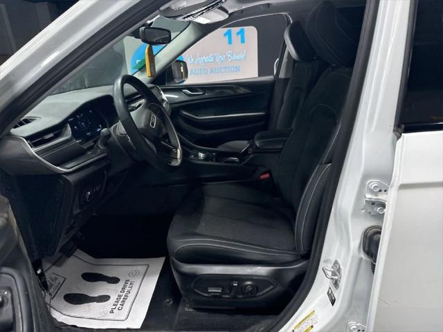 2023 jeep grand cherokee l laredo