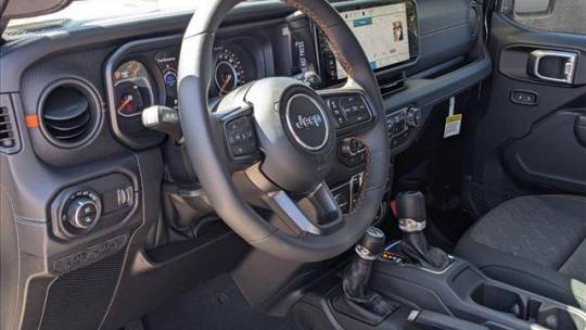 2024 Jeep Gladiator