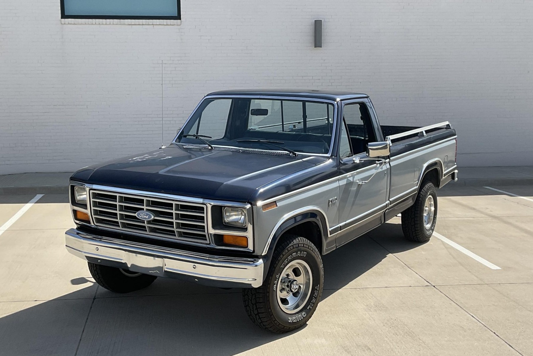 1984 ford f-150 4×4 4-speed