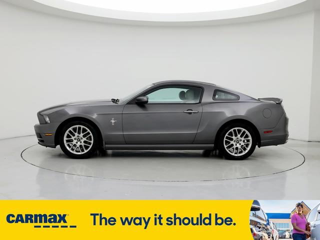 2014 ford mustang premium