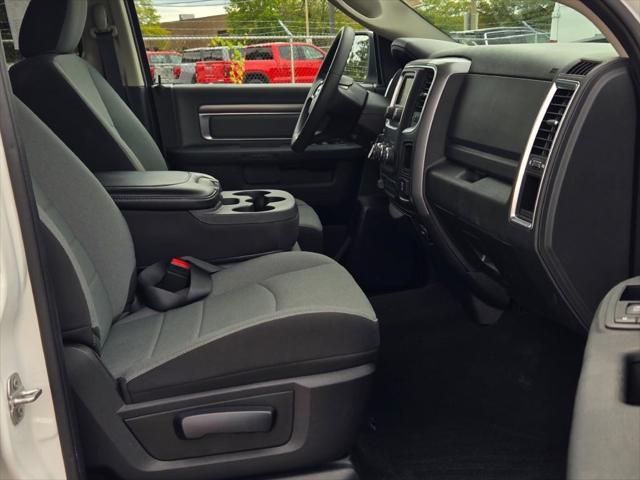 2022 ram 1500 classic slt