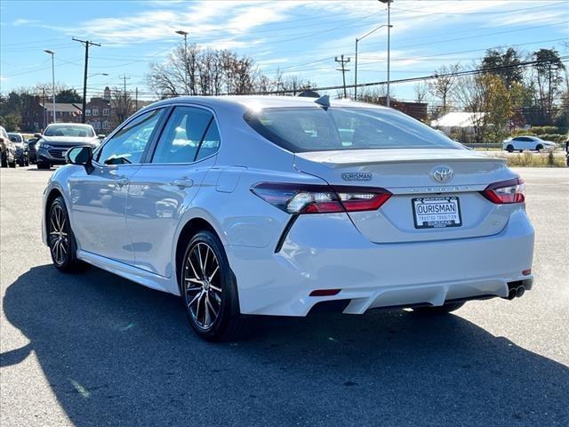 2024 toyota camry se