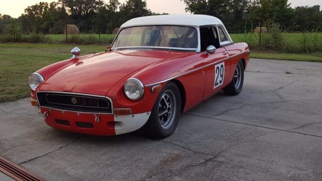1971 mgb street legal race car w/partial roll cage 1847cc 4cy 52,719 miles