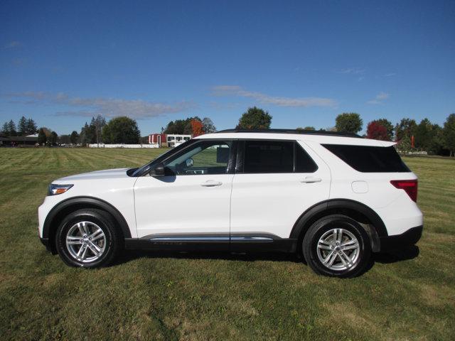 2022 ford explorer xlt