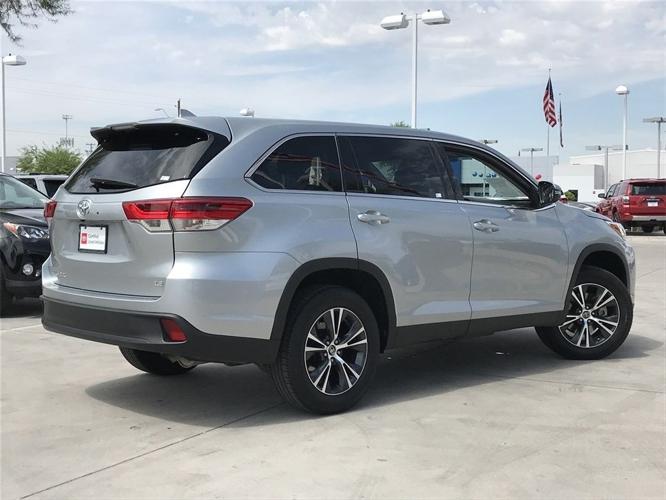 certified 2019 toyota highlander le plus v6 phoenix, az 85014 for sale in phoenix, arizona