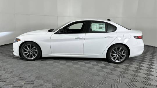 2024 Alfa Romeo Giulia sprint