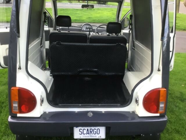 1989 nissan pike factory s-cargo delivery van