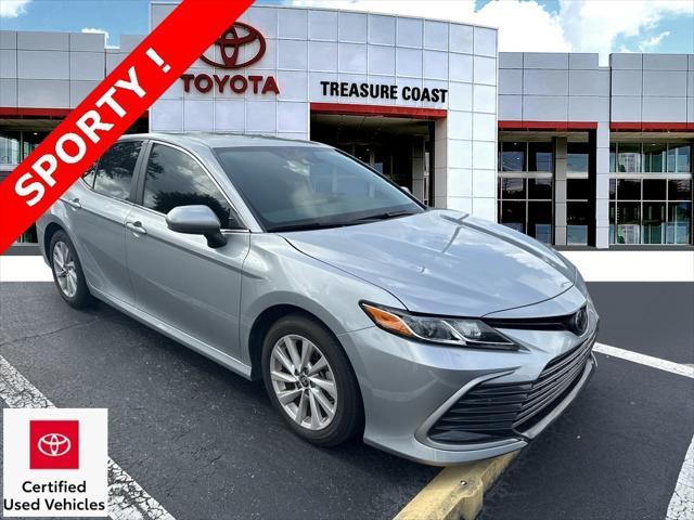 2024 toyota camry le