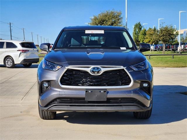 2023 toyota highlander le