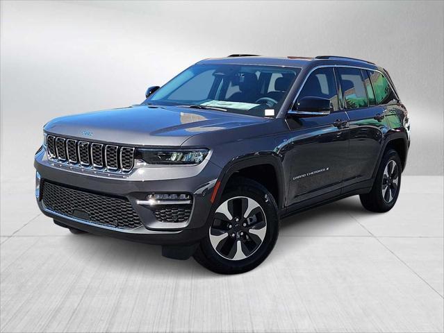 2022 jeep grand cherokee 4xe base