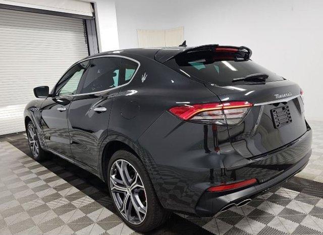 2022 maserati levante gt