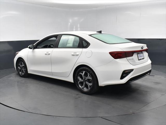 2021 kia forte lxs