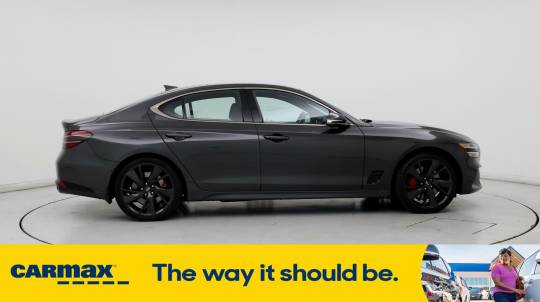 2022 Genesis G70