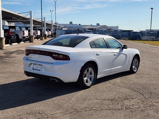 2022 dodge charger sxt