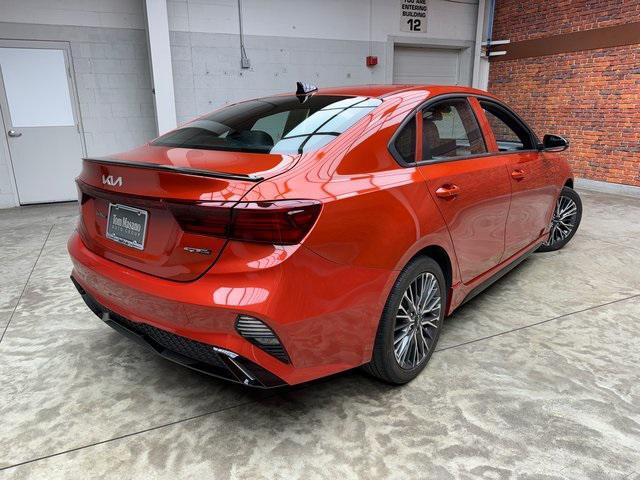 2022 kia forte gt-line