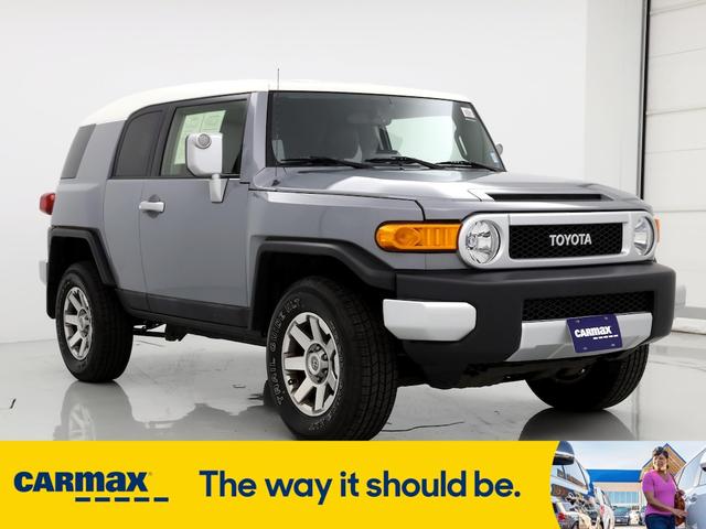 2014 toyota fj cruiser