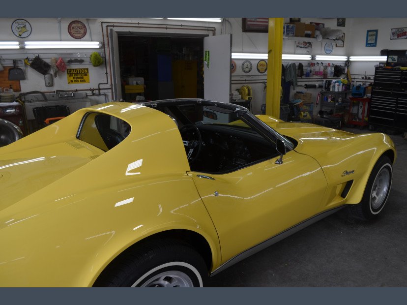 1974 chevrolet corvette convertible
