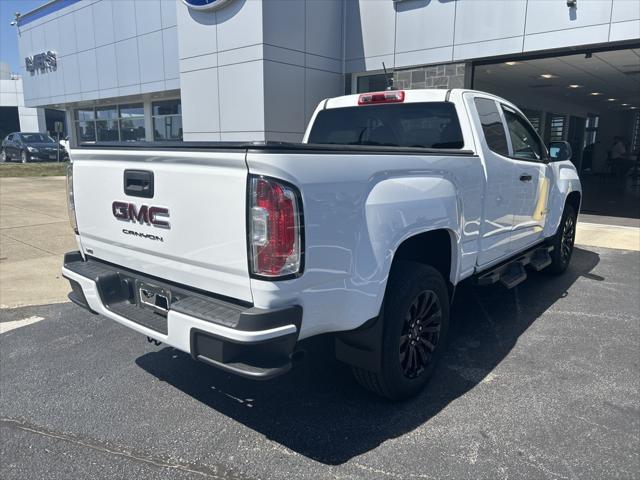 2022 gmc canyon elevation standard