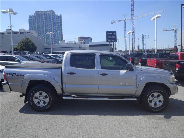 used 2015 toyota tacoma 4x4 double cab nashville, tn 37203 for sale in nashville, tennessee