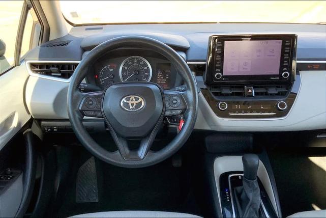 2022 toyota corolla le