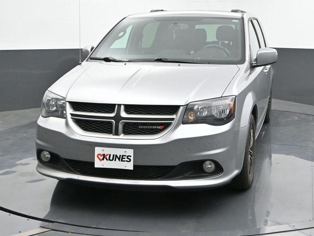 2018 dodge grand caravan gt