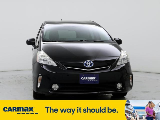 2014 toyota prius v five