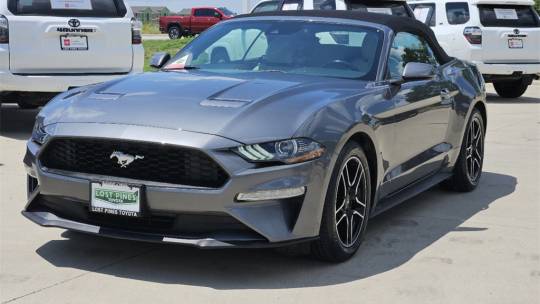 2022 Ford Mustang