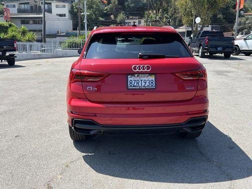 2022 audi q3