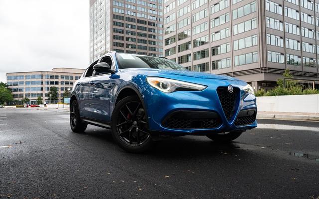 2019 alfa romeo stelvio base