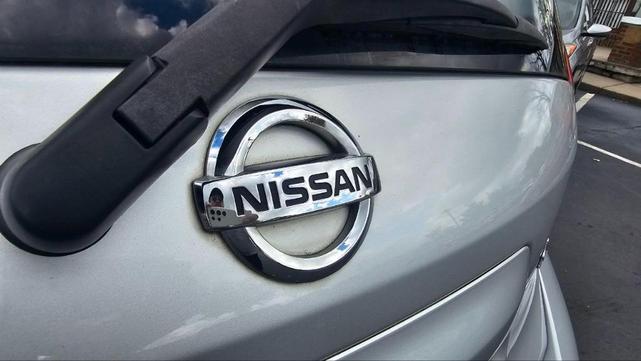 2015 nissan versa note sv