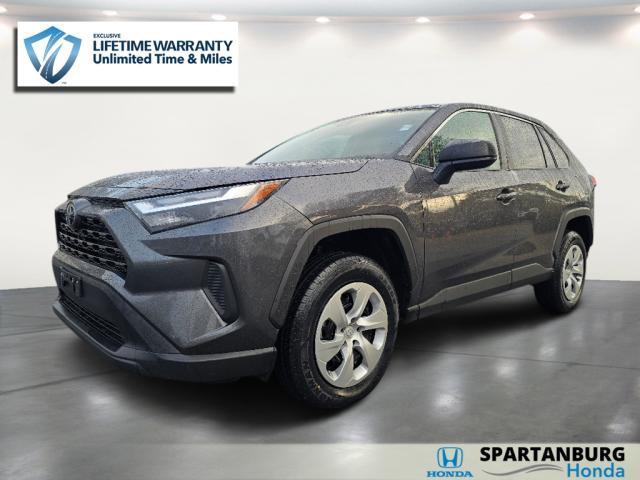 2023 toyota rav4 le