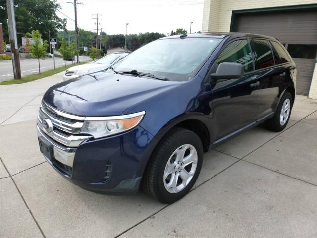 2011 ford edge se
