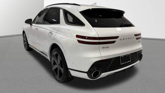 2023 Genesis GV70