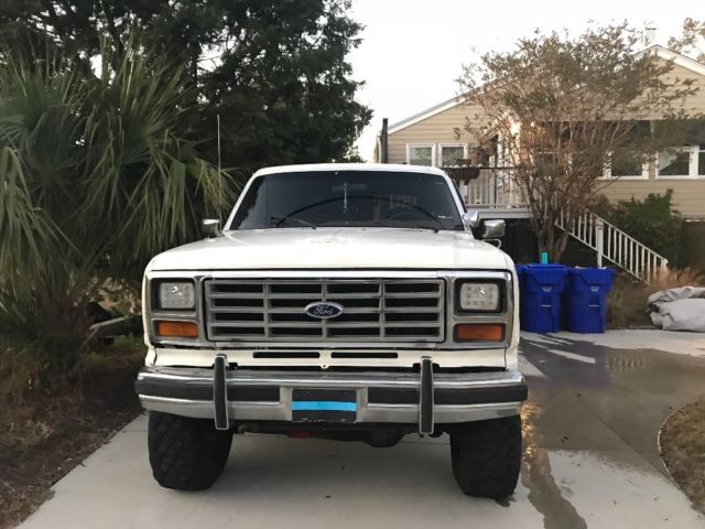 great shape ‘86 bronco - lots of mechanical work