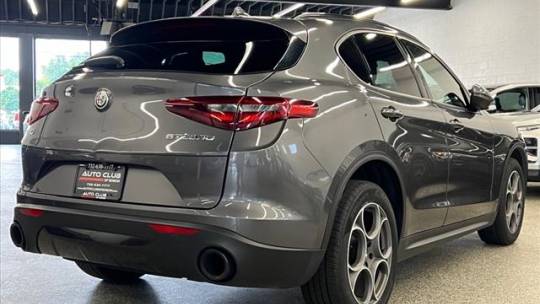 2022 alfa romeo stelvio sprint