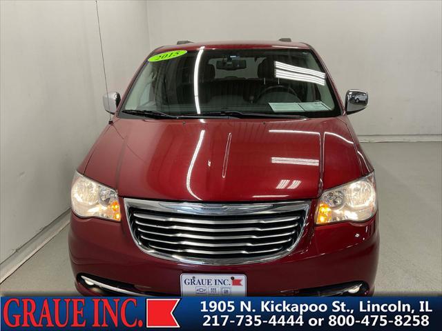 2016 chrysler town & country touring