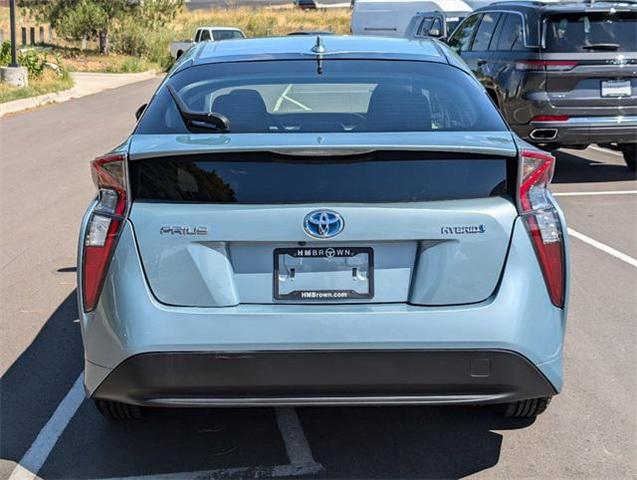 2016 toyota prius three