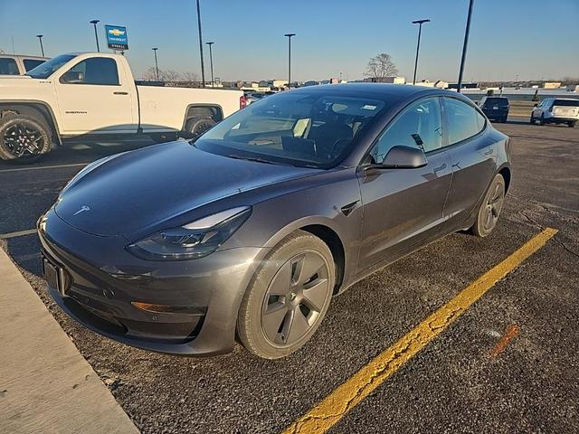 2022 tesla model 3 base