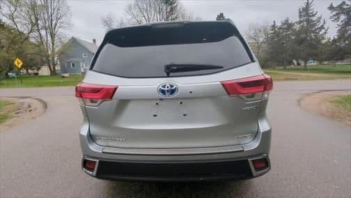 2019 toyota highlander hybrid platinum in jordan, minnesota