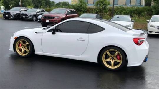 2020 subaru brz ts